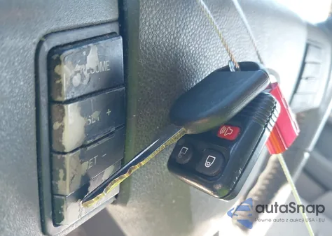 2009 Ford Focus Se из США, поврежденный, VIN 1FAHP35N39W120301